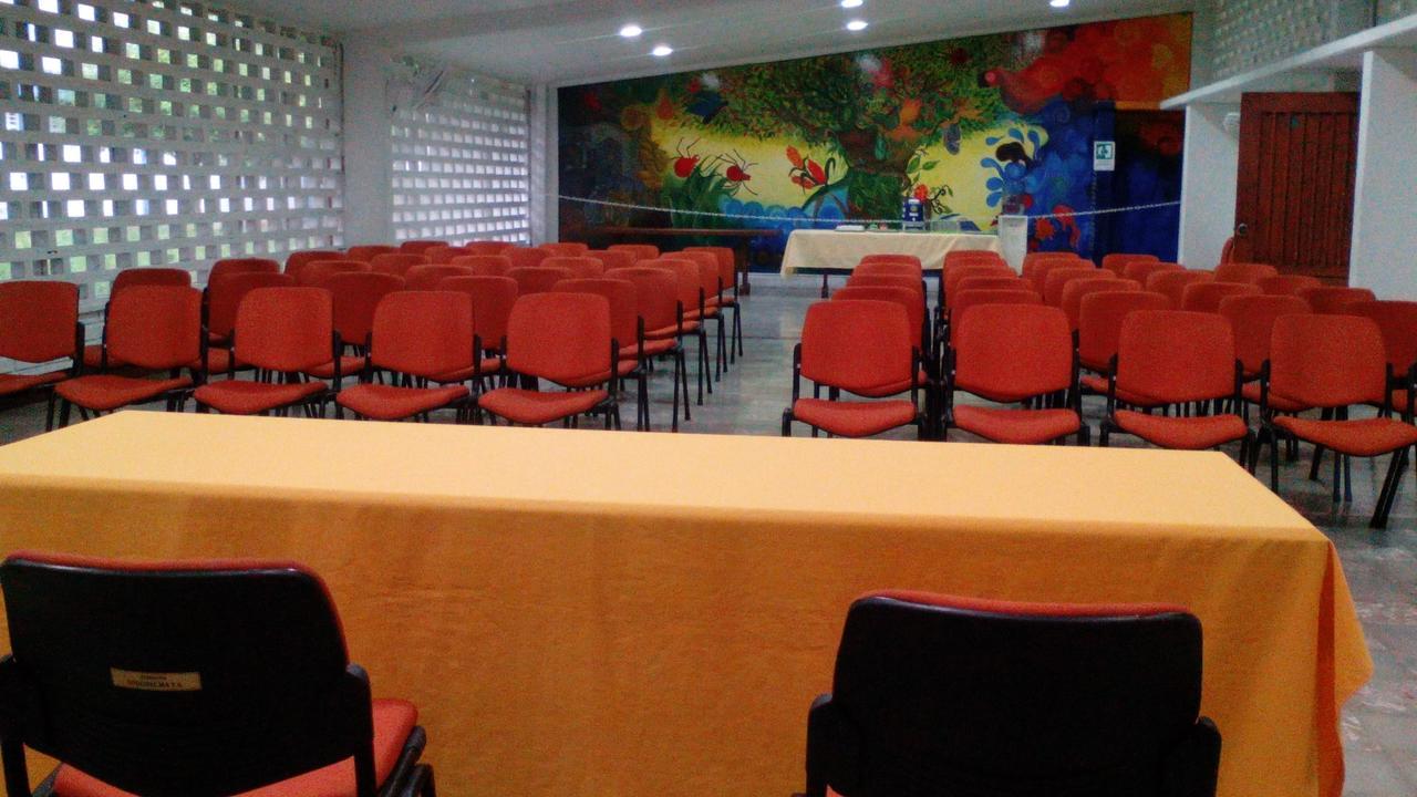 Imca Hotel 布加 外观 照片